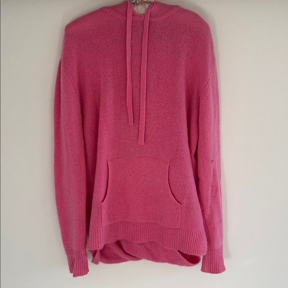 Open back pink cashmere sweater - Picture 4 of 6